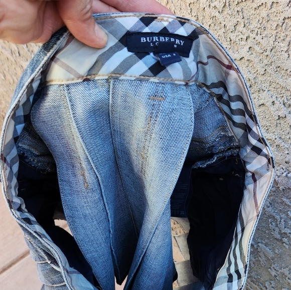 Burberry jean skirt - Picture 5 of 8